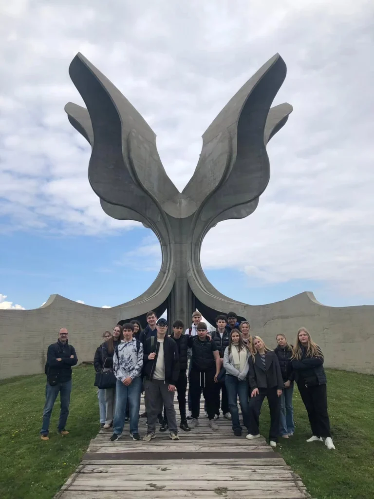 Instagram post from deutscheschulezagreb. This post is in position 5.